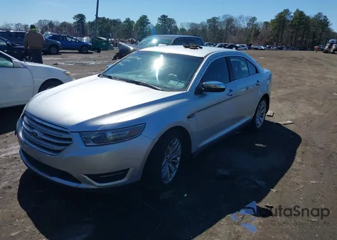 2014 Ford Taurus Limited z USA, uszkodzony, nr VIN 1FAHP2F84EG110853